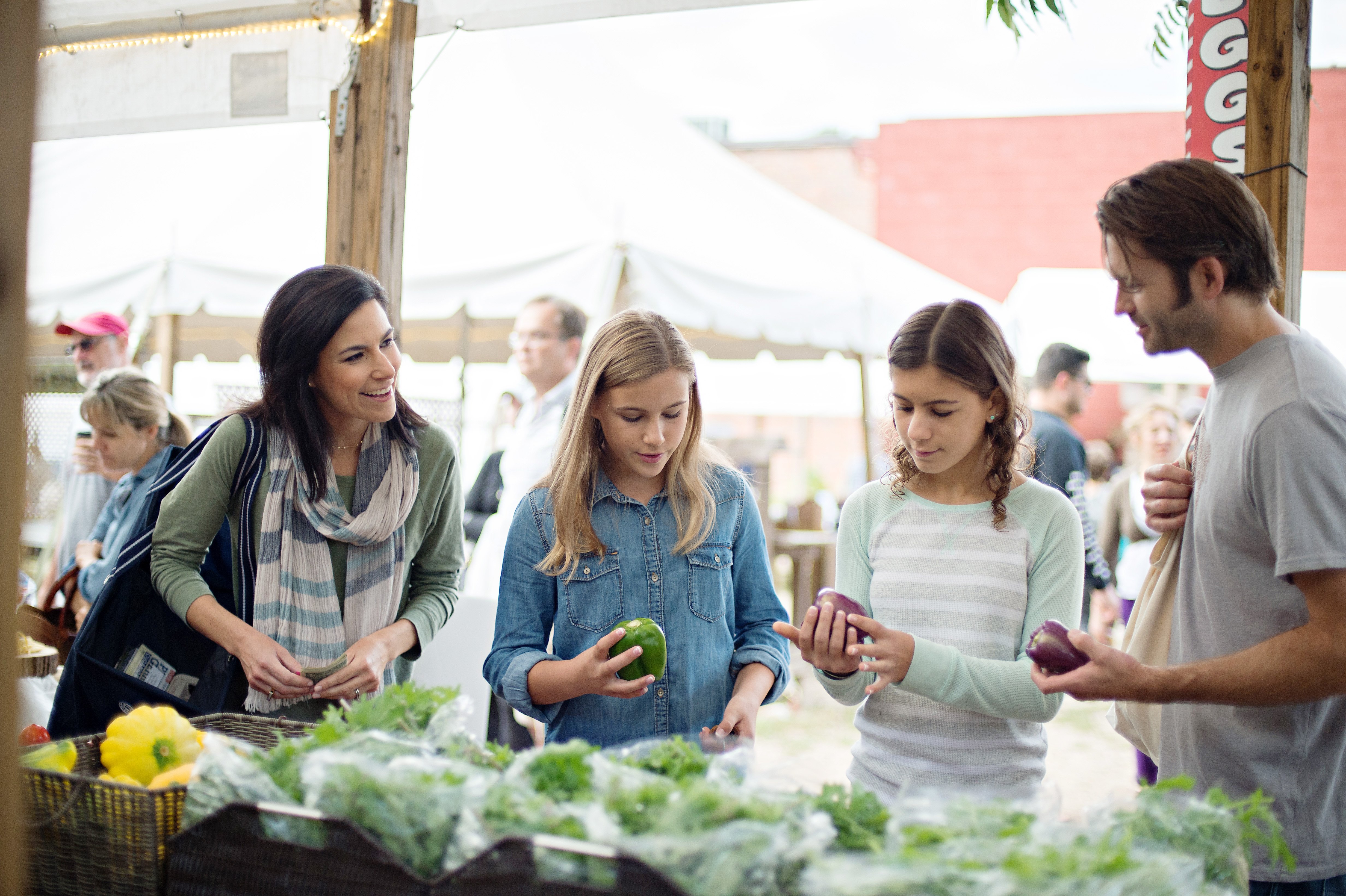 The Leake family at the farmers market