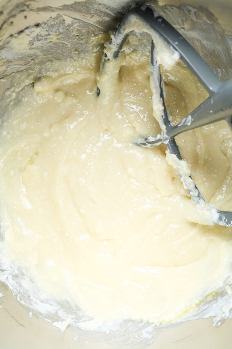 Mixed cheesecake in bowl.