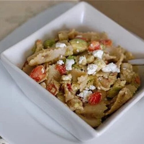 Feta pasta in a white bowl.